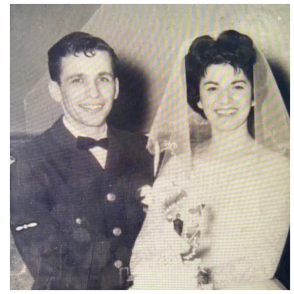 Memoir “The world we knew” Base on True Events. - Picture 6 of 6